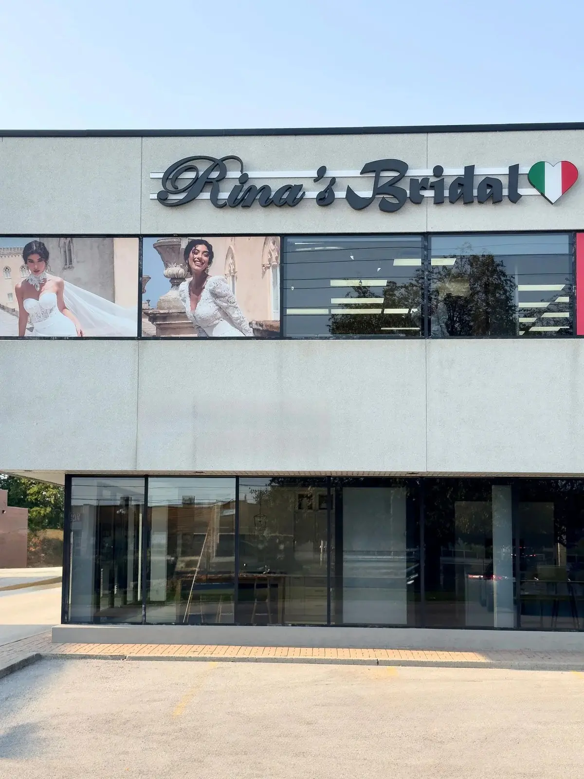 Wedding gowns store in Toronto